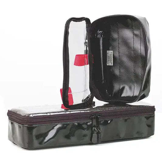 RetainerSystem aus Plane - LifeBOX aus robuster Plane mit Klarsichtdeckel, Abreißlasche und Einschubfach für Erste-Hilfe-Zubehör.