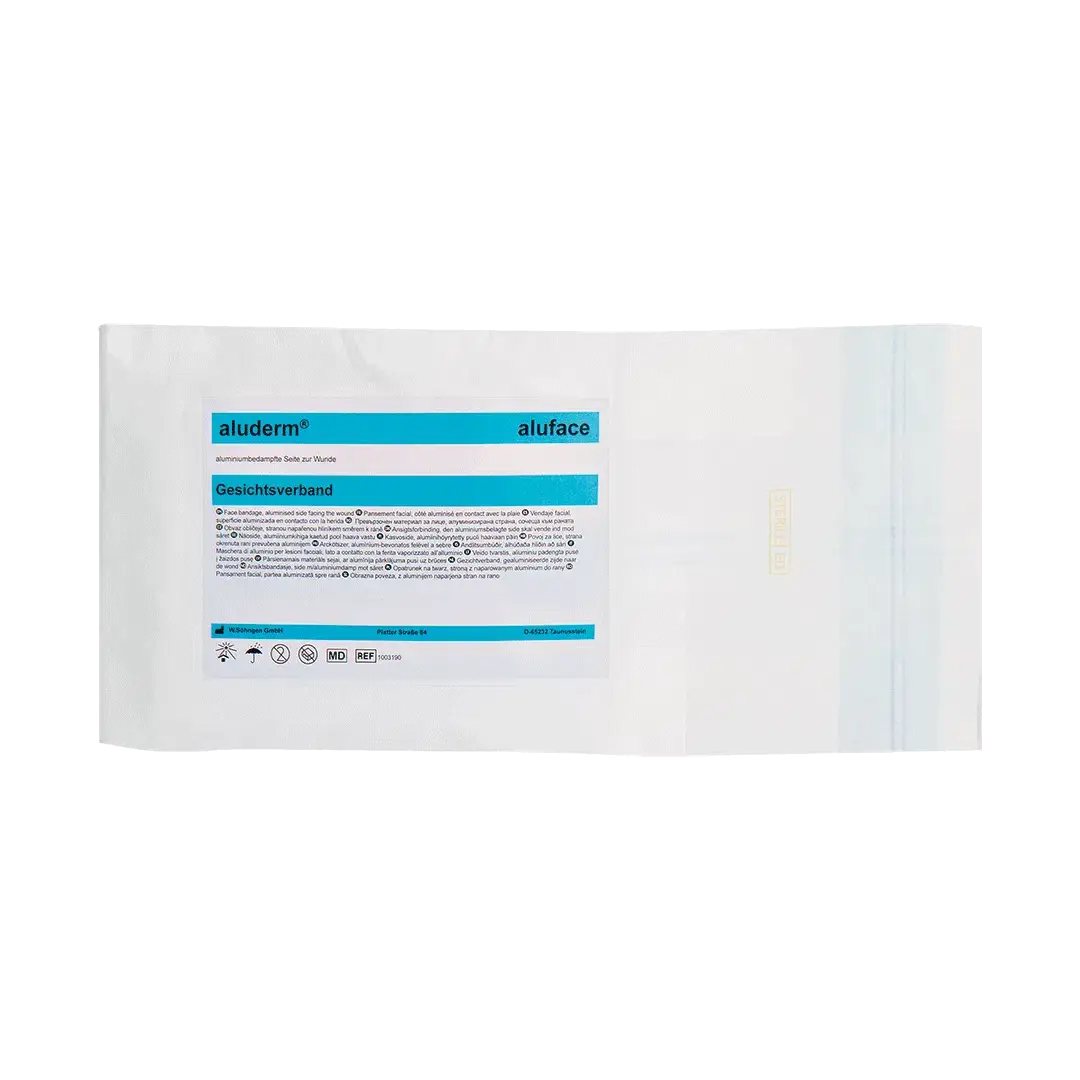 Sterile aluderm® aluface Gesichtsmaske für großflächige Gesichtsverletzungen mit Atmungsöffnungen, hypoallergen und einzeln verpackt.
