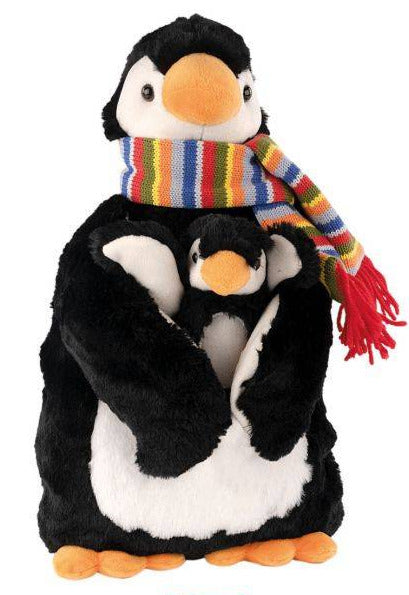 Kuschelfamilie Set mit Wärmflasche und Kirschkernkissen – Pinguin James & Baby Jamie. Flauschige Wärmflasche mit herausnehmbarem Kirschkernkissen.