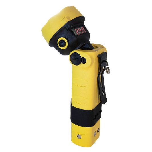 Rückansicht der Adalit L-3000 Handleuchte mit LED-Anzeige und Gürtelclip, robuste Bauweise für Feuerwehr Helme Zubehör im Einsatz.
