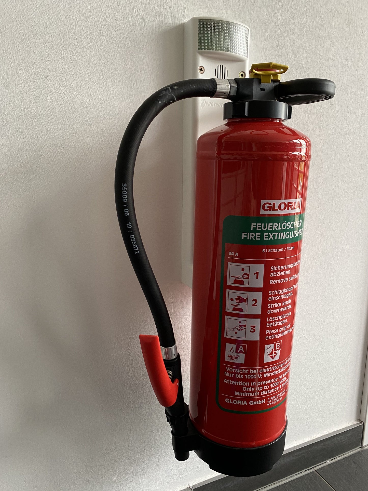 PROTECTOR ST-01 Feuerlöscher Überwachungssystem mit Entnahmealarm