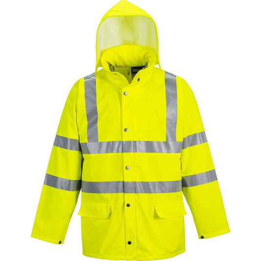 Portwest Regenjacke Ultra Warnschutz S491 in Gelb mit Kapuze, Druckknöpfen und Sealtex™-Material für optimalen Schutz bei schlechtem Wetter.