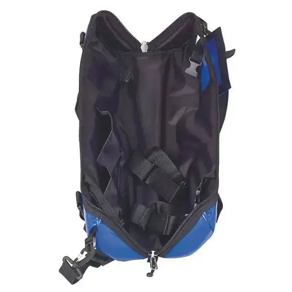 Innenansicht der Lifeguard Sauerstofftasche mit Halterungen und Fächern für medizinische Ausrüstung – robuste Notfalltasche für Rettungskräfte.